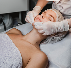 Certificate Course in Advanced Beauty Therapy