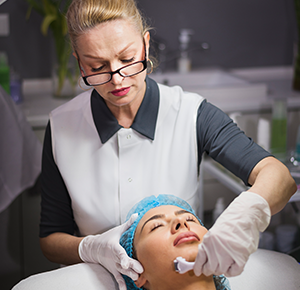 Certificate Course in Foundation Cosmetology